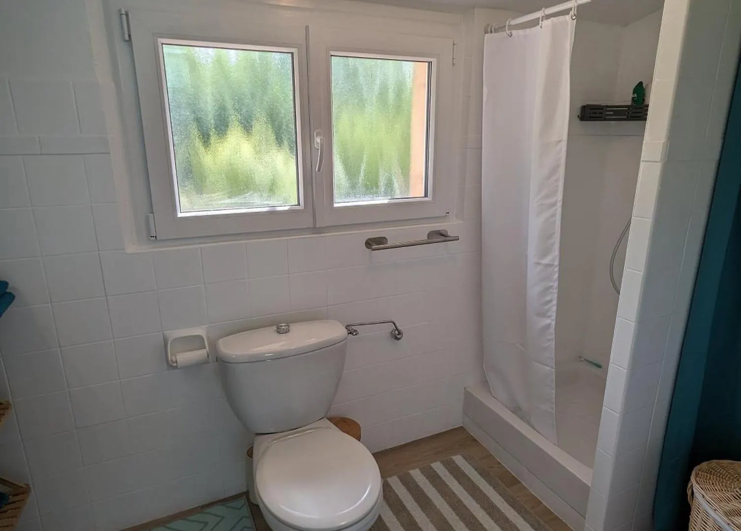 Charmant Appartement Avec Jardin Au Calme Chateauneuf-Grasse 0*,